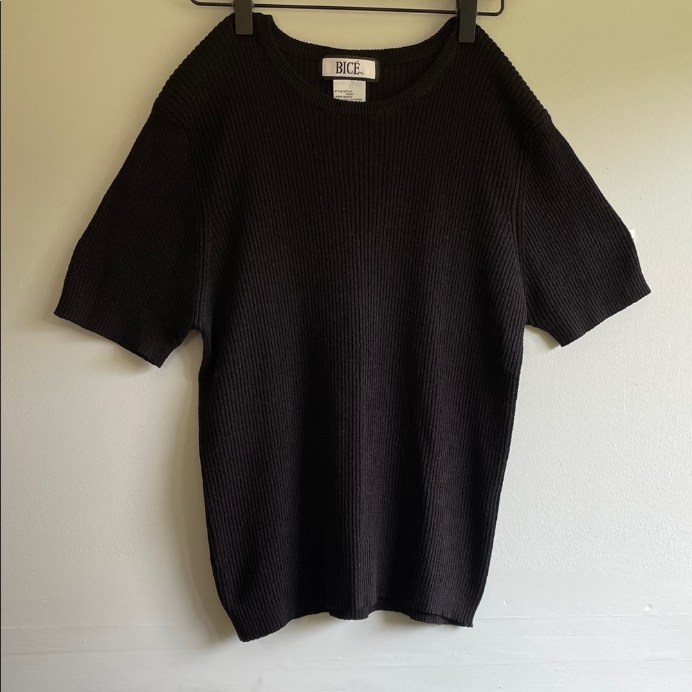 Black Ribbed Short Sleeve Sweater